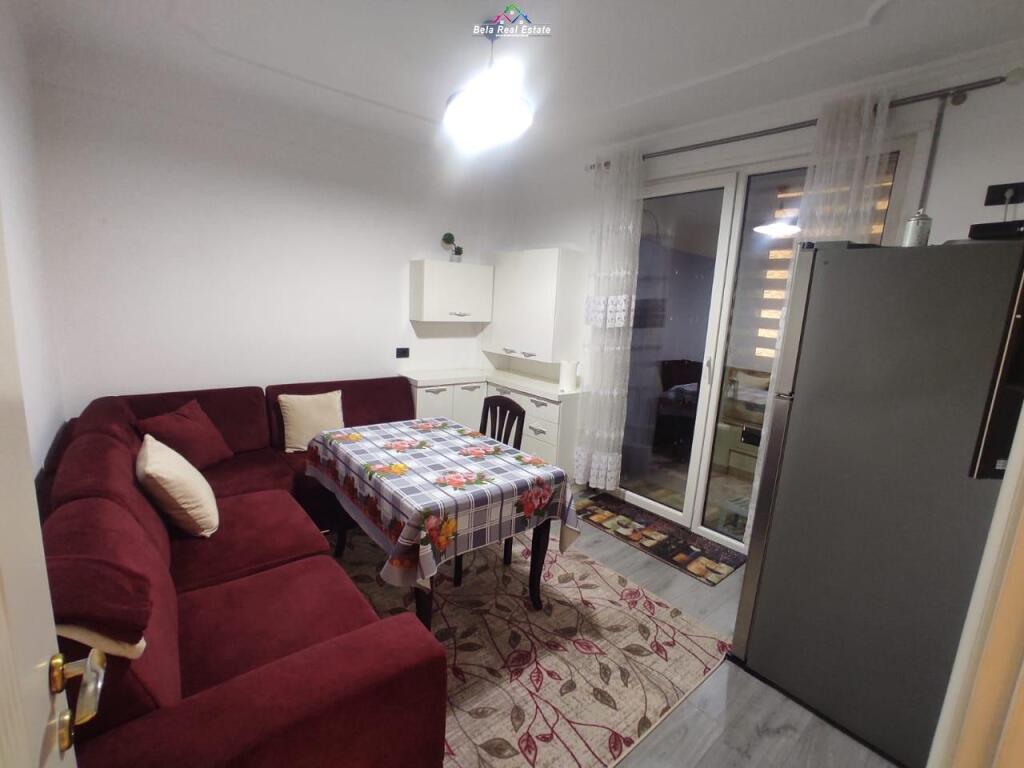 Shitet Apartament 3+1 Ne Porcelan (ID B13056) Tirane.