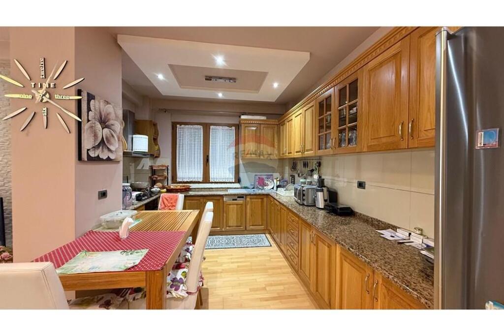 2+1 apartment for sale!