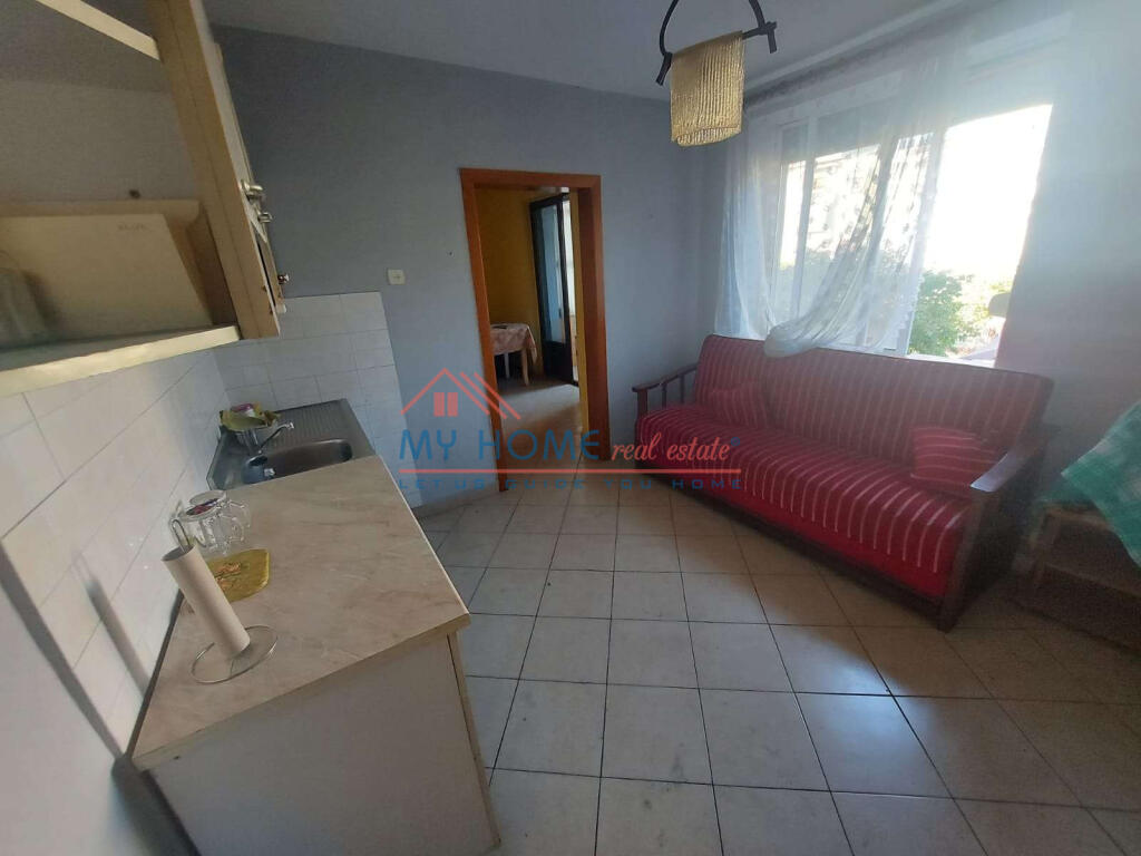 Appartamento 3+1 in vendita Vasil Shanto a Tirana