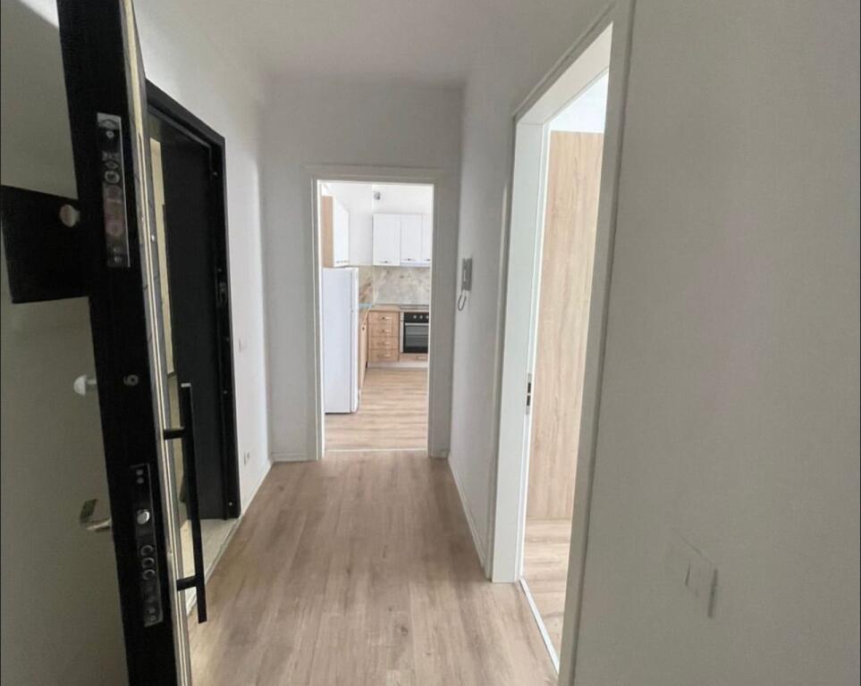 Apartament me qera