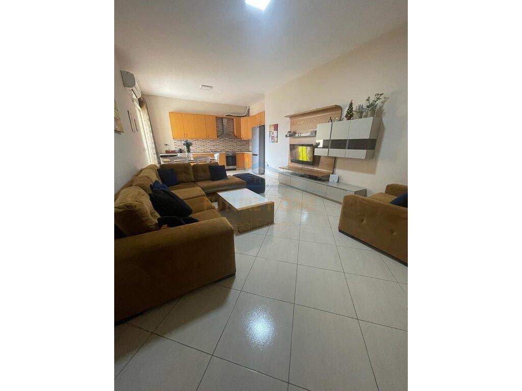 Disponojmë Apartament 2+1, për Shitje.Bulevardi Gjergj Fishta,Tirane