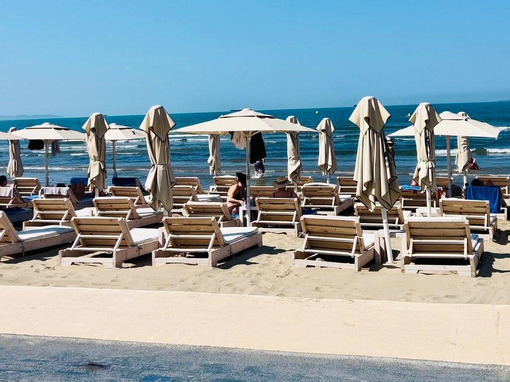Apartament 2+1 prane "Hotel Adriatiku" Durres !