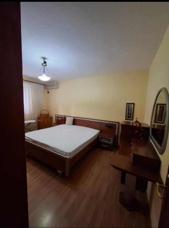 🏢In the Ali Demi area, after the 1Maji 9-Year School, a 2+1 furnished apartment is for rent. 65,000 Leke