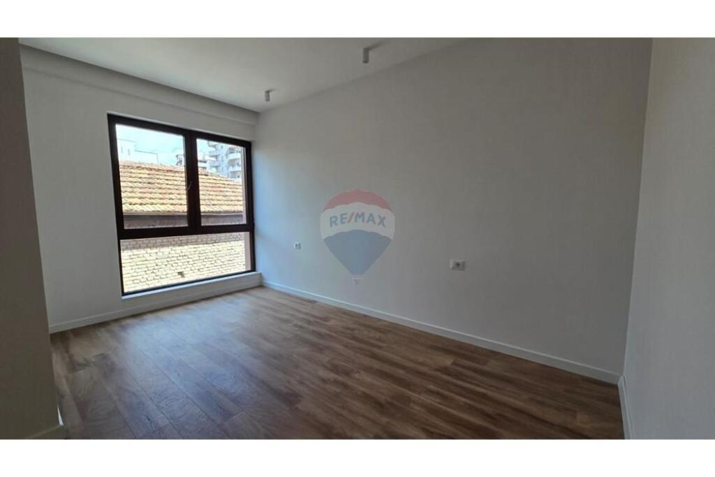 OFFICE FOR RENT
