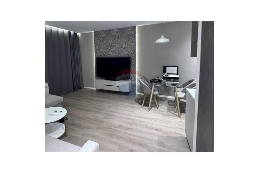 APARTAMENT 2+1+ Post Parkimi PER QIRA Univers City