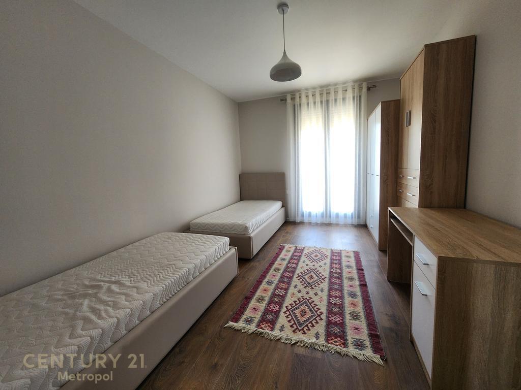 Affittasi Appartamento 2+1+2 vicino a QSUT nel Complesso Zirkon