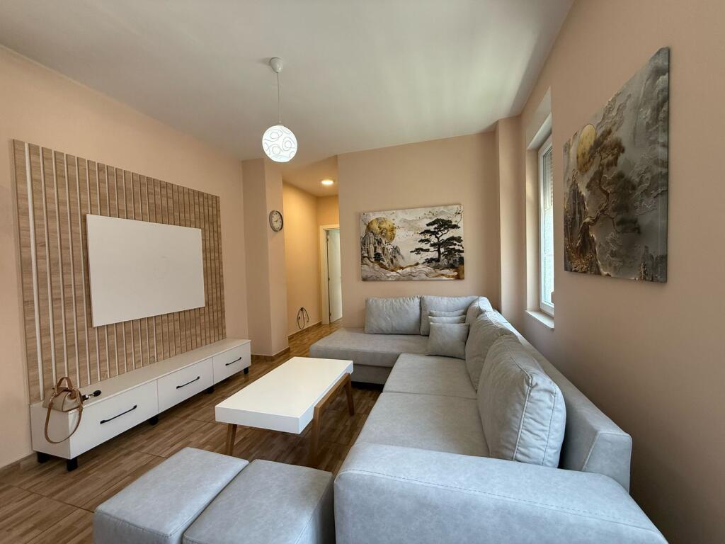 SELLING 1+1 APARTMENT ON DRITAN HOXHA STREET