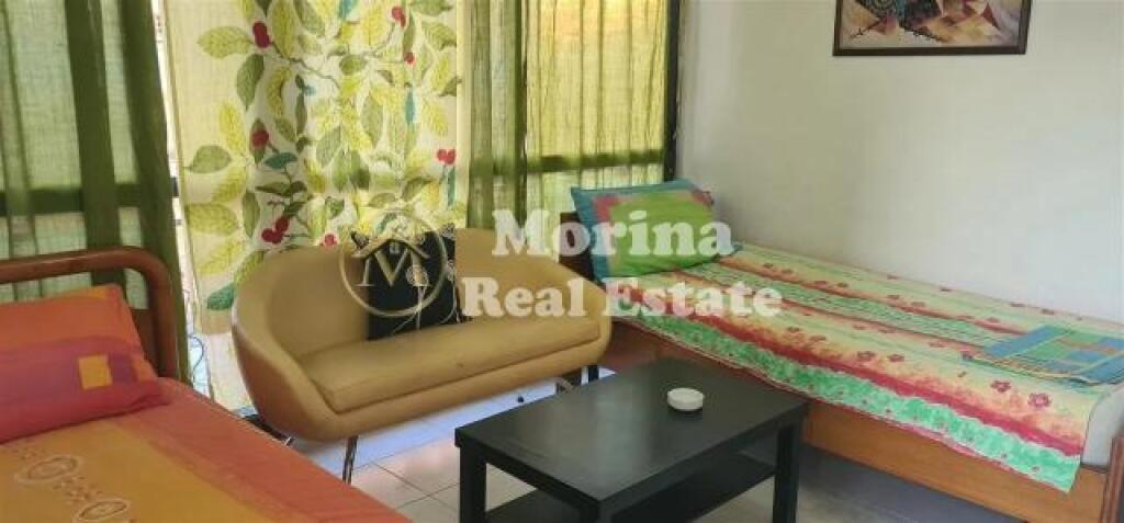 Parte di villa in affitto 1+1 “Ex stazione del treno” 300 Euro/Mese