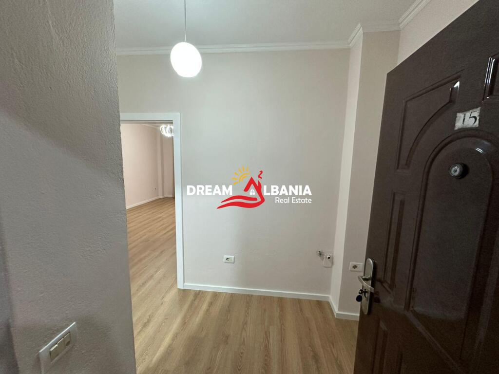 Appartamento 1+1 in vendita in via Kavaja, vicino al centro Globe (ID 41111109)
