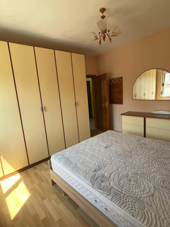 🏡 Apartament 3+1 për Shitje – Lagjja 5, Kati 3, Pallat Egzistues