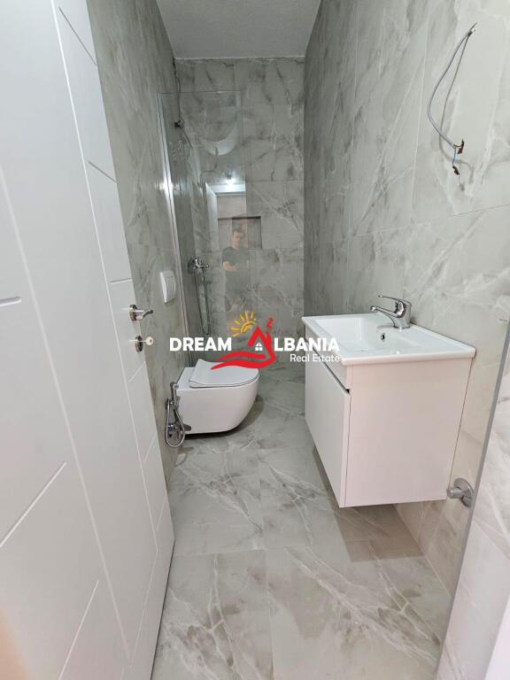 Apartment 1+1 for Sale on Kavaja Street, near the Mosque in Tirana (ID 4119427)