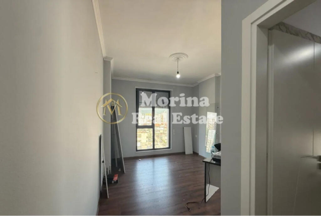 Qera Apartament 3+1+2, Rezidenca Erli- Perballe UET 650 Euro/muaj.