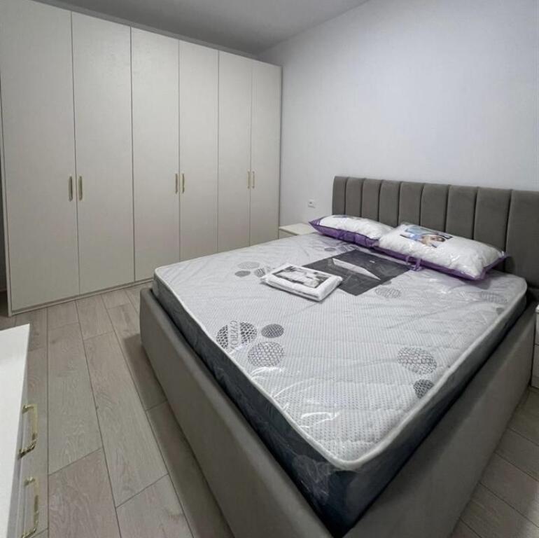 Affittasi appartamento 2+1+ parcheggio presso River Residence, zona Aviacionit