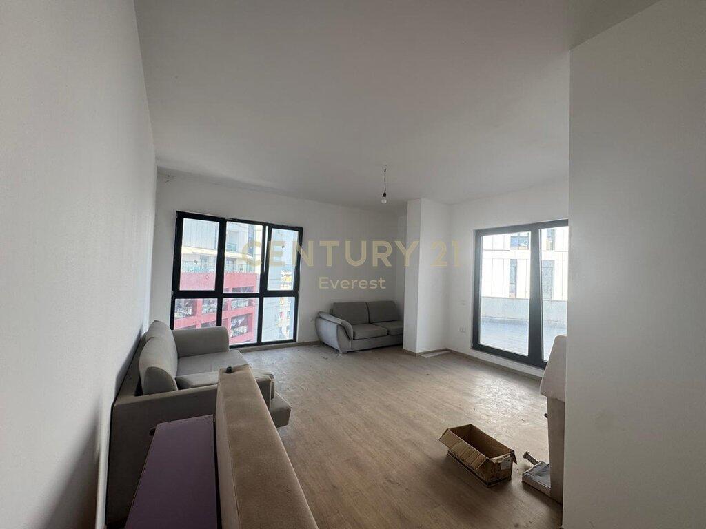 ARLIS FARMACIA 10, APARTMENT FOR SALE 2+1