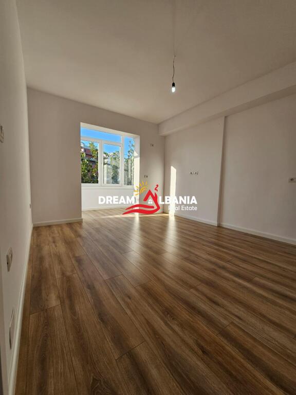 Apartment 1+1 for Sale on Kavaja Street, near the Mosque in Tirana (ID 4119427)