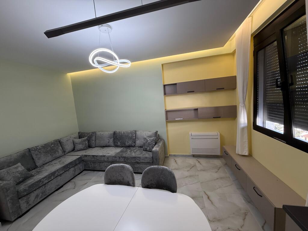 Apartment for rent 1+1 at Kodra e Selites