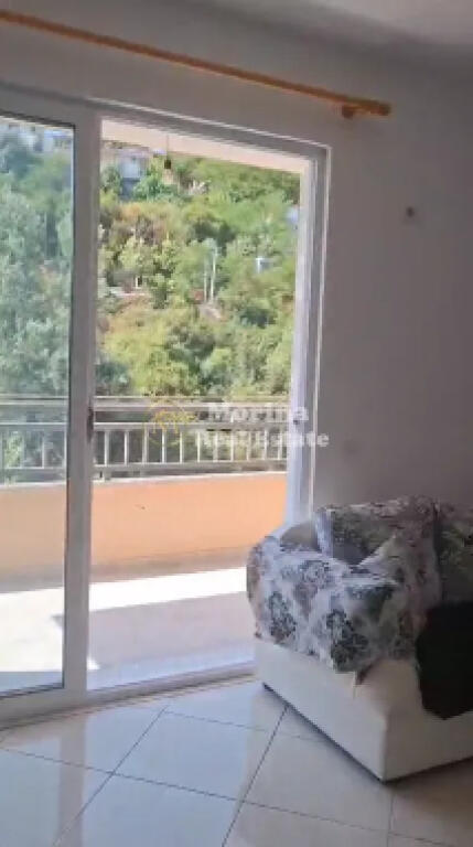 Affitto, Appartamento 3+1, Fresku, 350 euro/mese