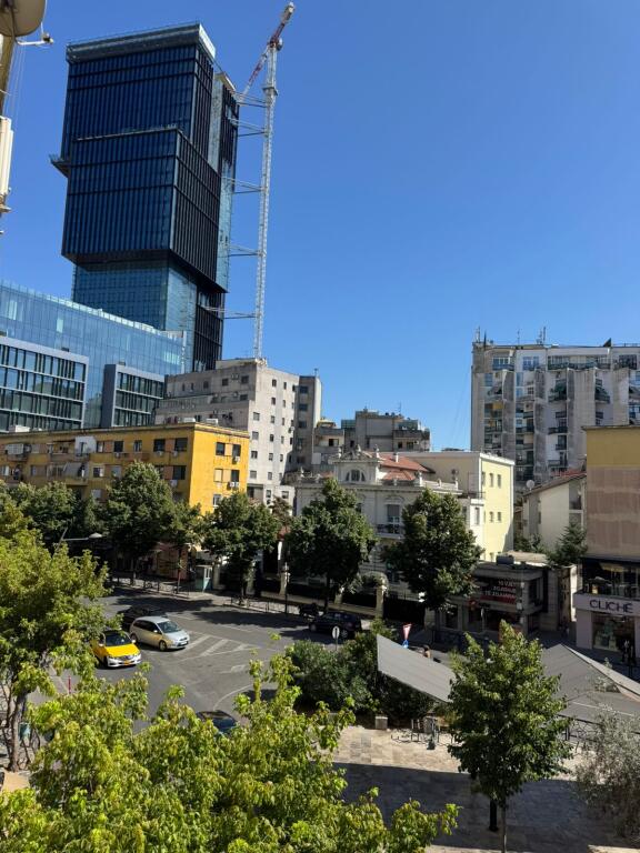 APARTMENT FOR RENT 2+1 AT KAFE FLORA, DURRES STREET!