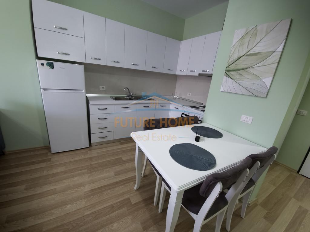 Affitto, Appartamento 1+1, Centro, Tirana.