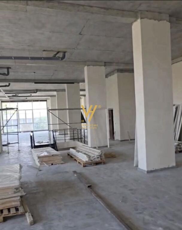 550 M2 PREMISES FOR RENT IN PASKUQAN 3,000 EURO