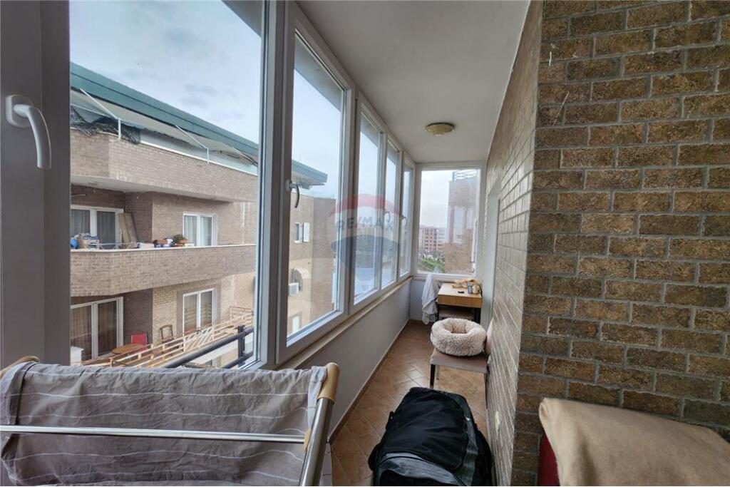 Apartament me qira 1+1 te Liqeni I Thate!