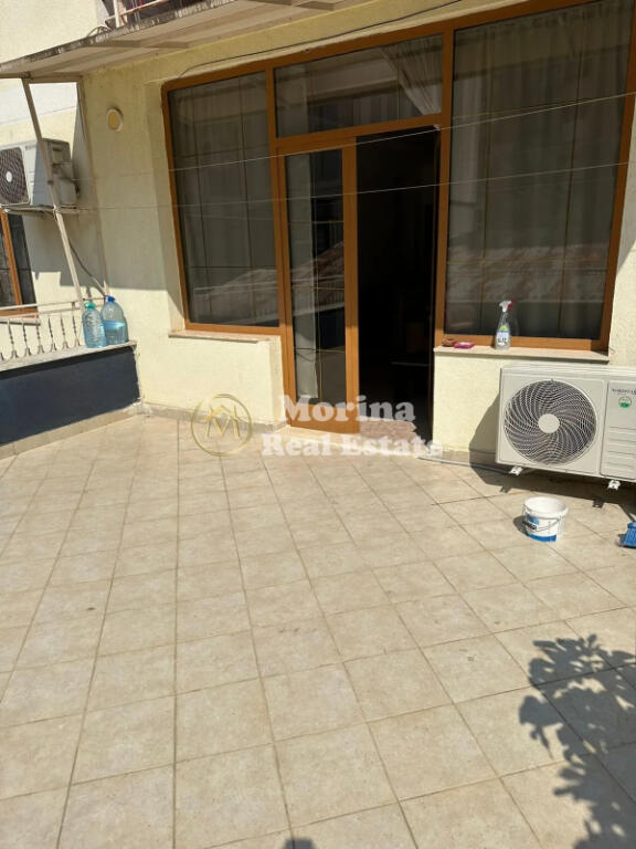 Affitto, Appartamento 2+1, Via Dibres, Vila Gold, 600 euro/mese