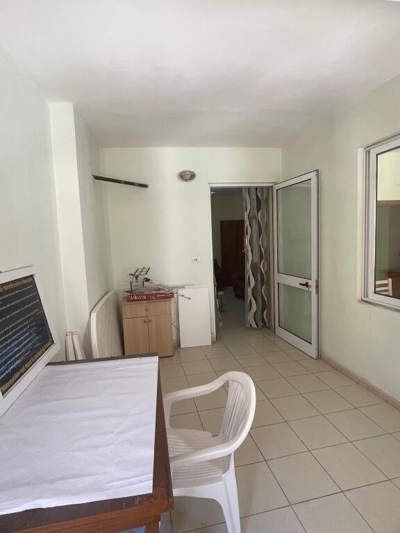 🏡 Apartament 3+1 për Shitje – Lagjja 5, Kati 3, Pallat Egzistues