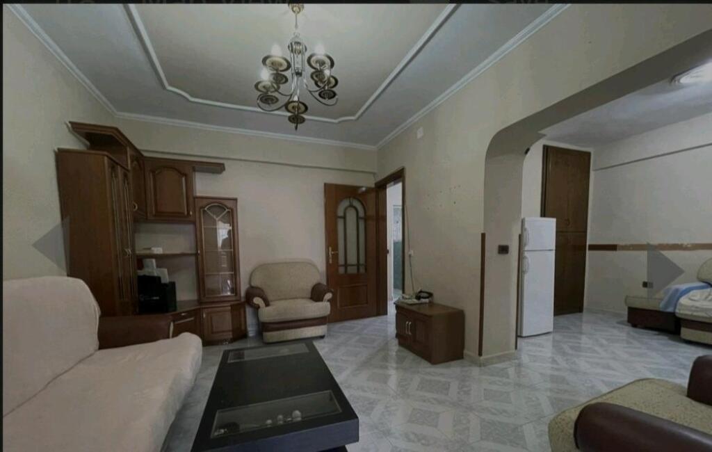 APARTAMENT ME QERA 2+1 21 DHJETORI 550 EURO