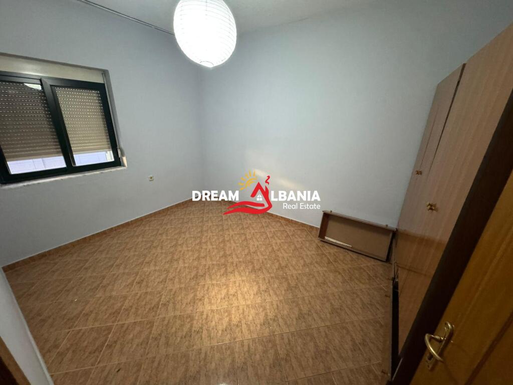 Jepet me qera vile 3 kateshe ne Don Bosko (ID 4251406)