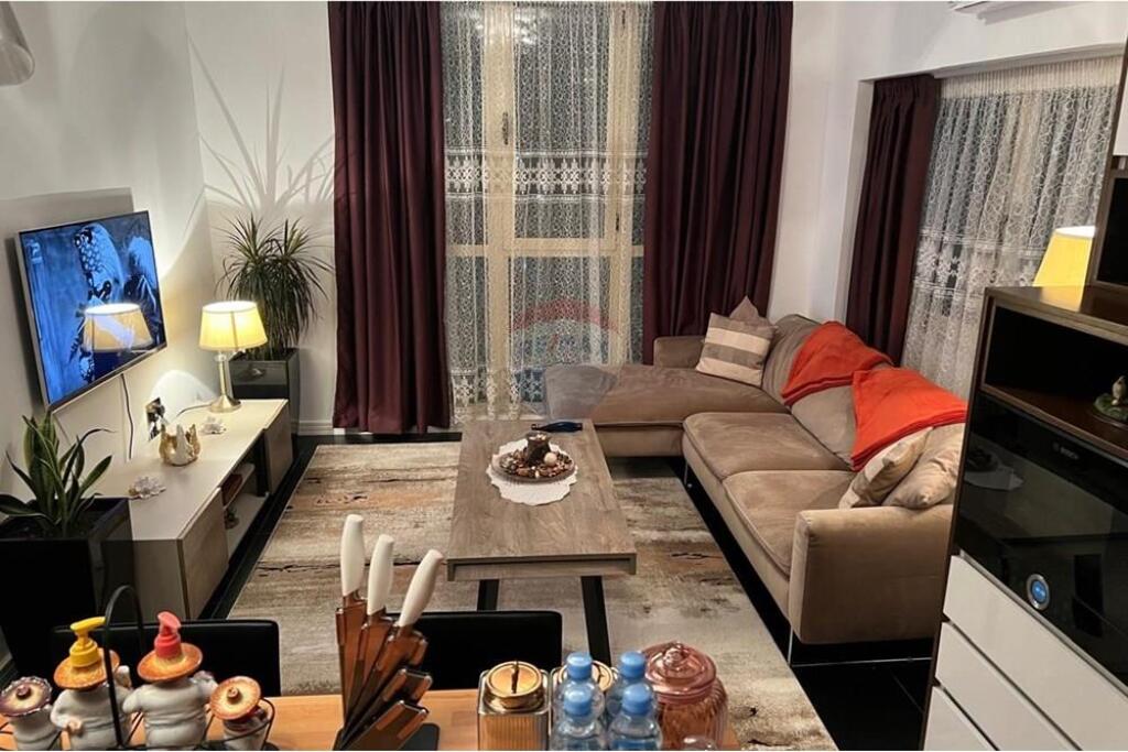 Super Dupleks per qira te Kristal Center