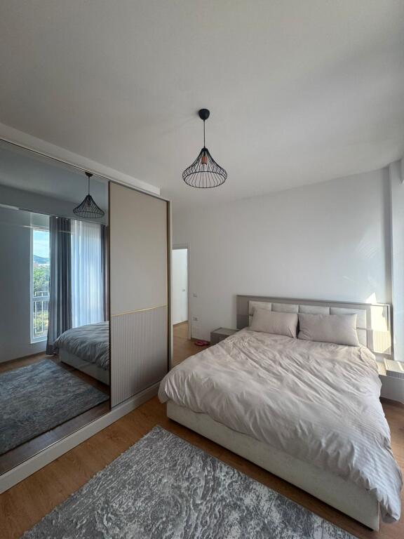 Apartment for rent 2+1 near Fusha e Aviacionit