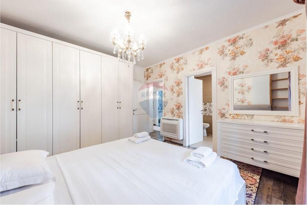 APARTMENT FOR RENT 2+1+2