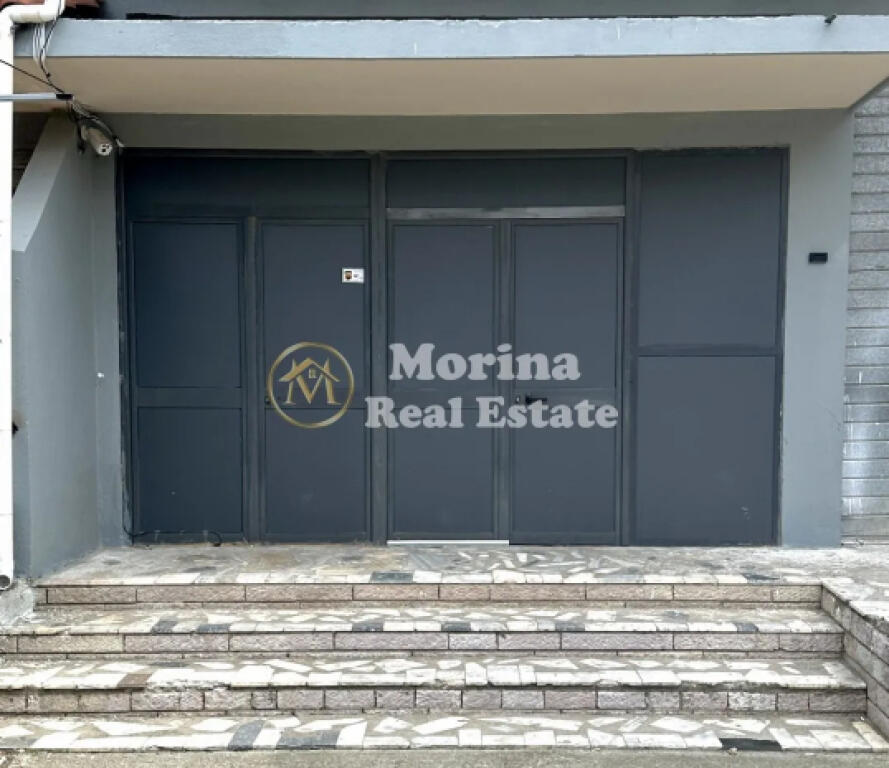 Affitto, Magazzino, Via Besa, 350 euro/mese