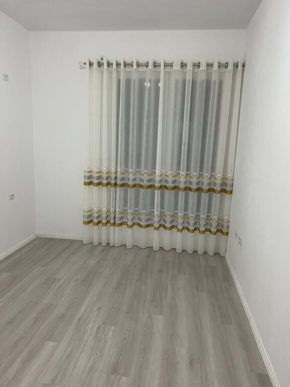 APPARTAMENTO 3+1+2 IN AFFITTO - VIA 5 MAJI