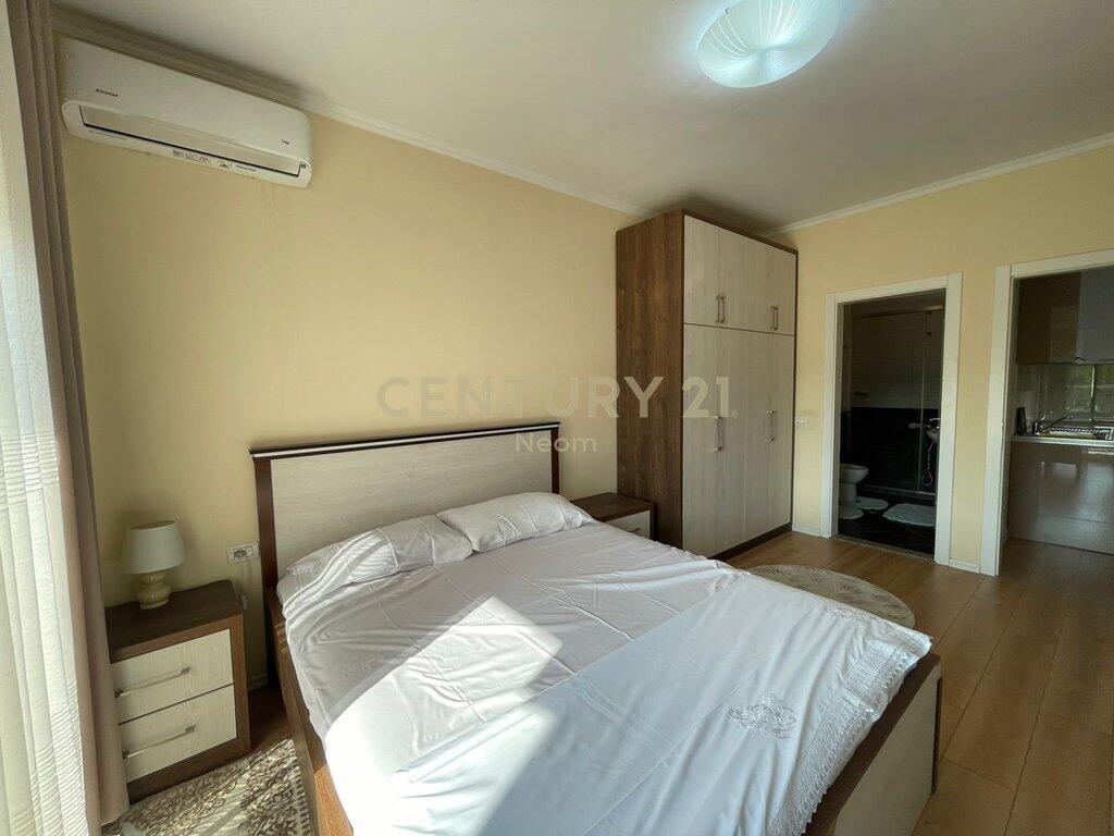 Rent Apartment 2+1+Parking Space-Botanical Garden!