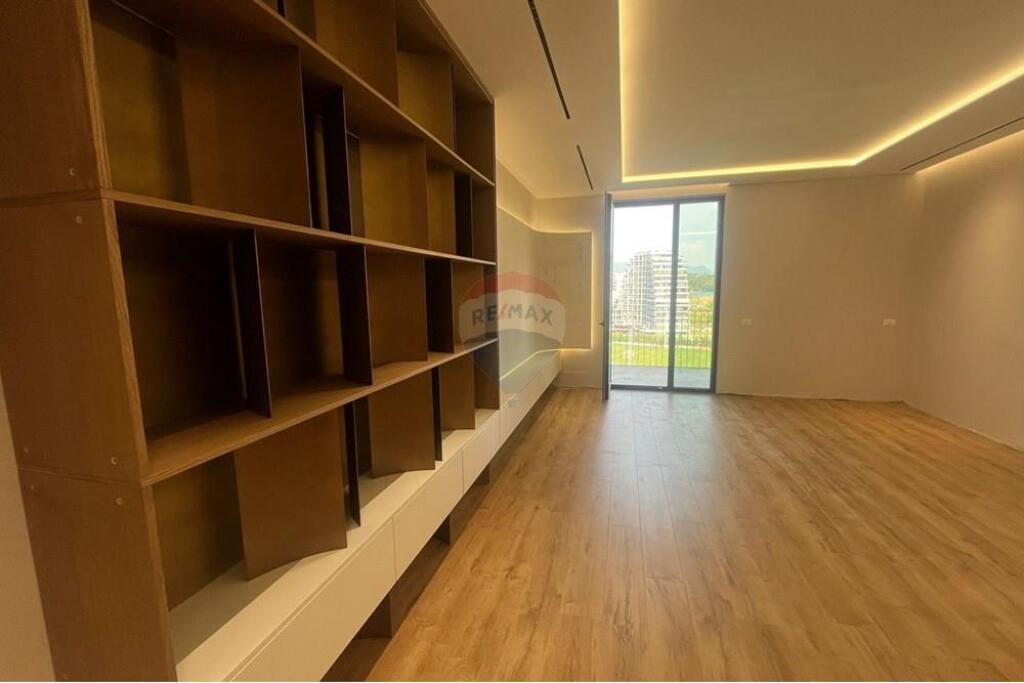 APARTMENT 2+1+2 FOR SALE AT ALTANA