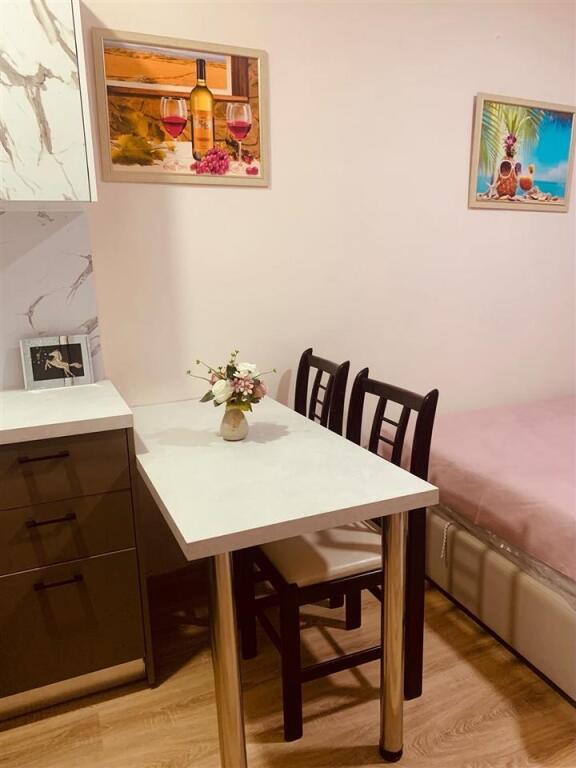 MONOLOCALE IN AFFITTO 38 M2 MINE PEZA 40.000 LEKE