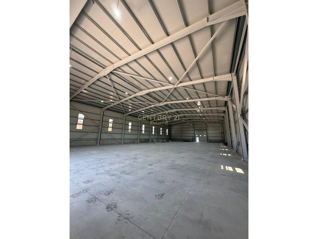 WAREHOUSE FOR RENT – RINASI AREA