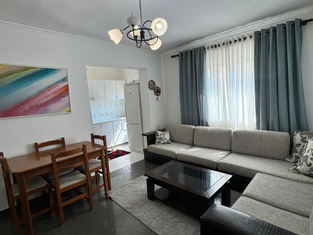 Shkolla Baletit,jepet me qira apartment 2+1! 50.000 Leke