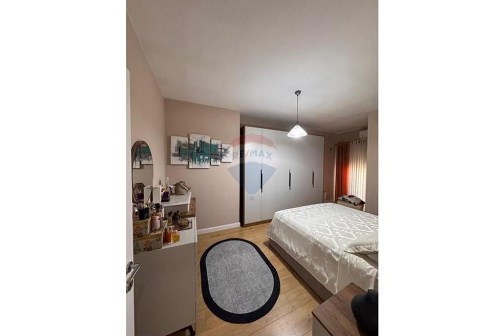 2+1 apartment for sale in Mezez