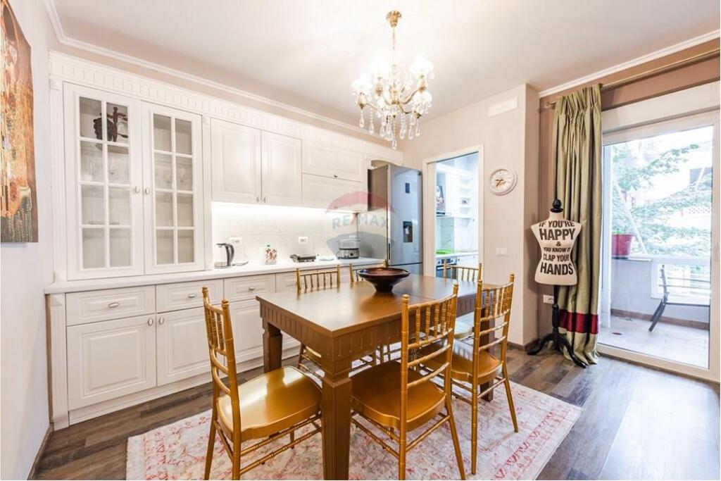 APARTMENT FOR RENT 2+1+2