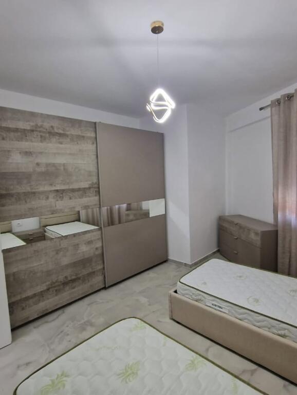 Apartament për qira