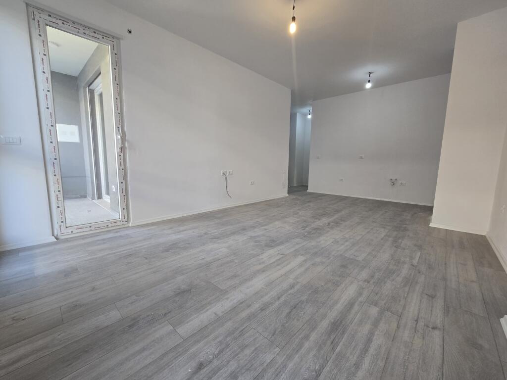 2+1 Apartment for Sale in the University Residential Complex