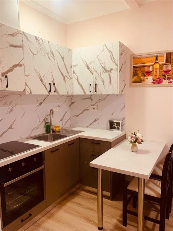 MONOLOCALE IN AFFITTO 38 M2 MINE PEZA 40.000 LEKE