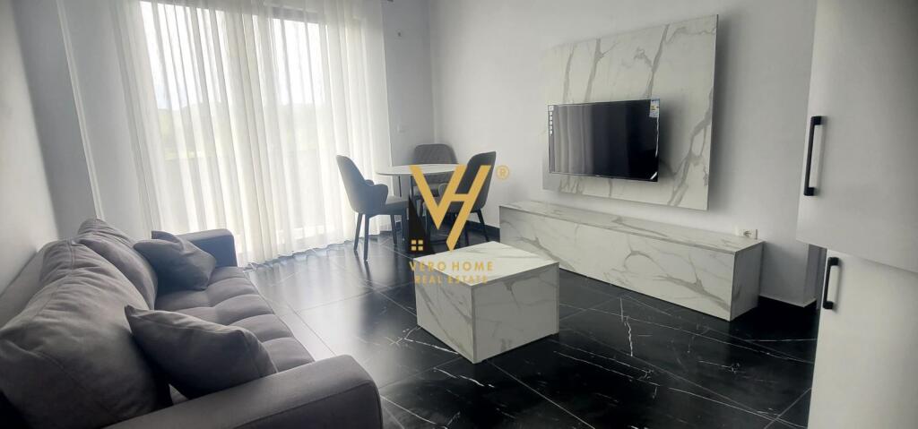 SHITET APARTAMENT 1+1 NE PLAZHIN E DURRSIT