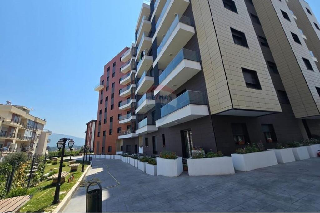 APARTMENT FOR SALE
