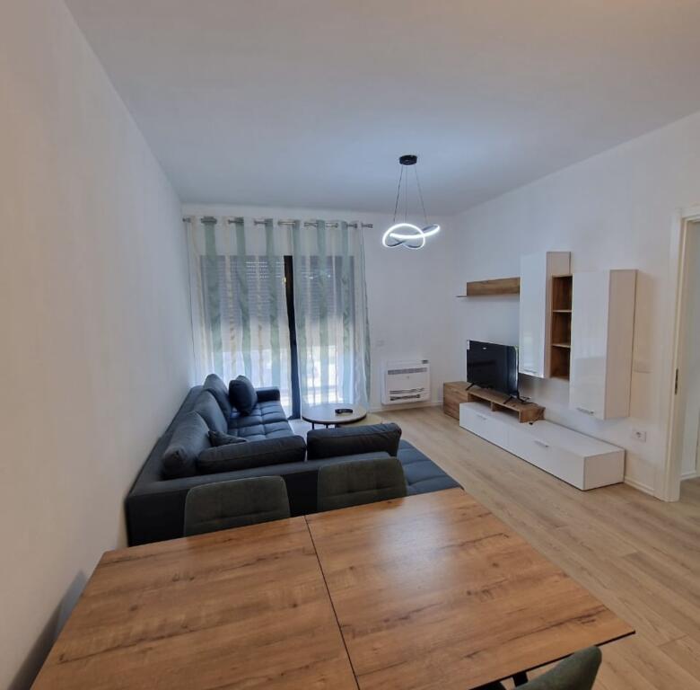 Apartament për qira