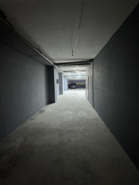 Warehouse for rent at the former Park near Square 21