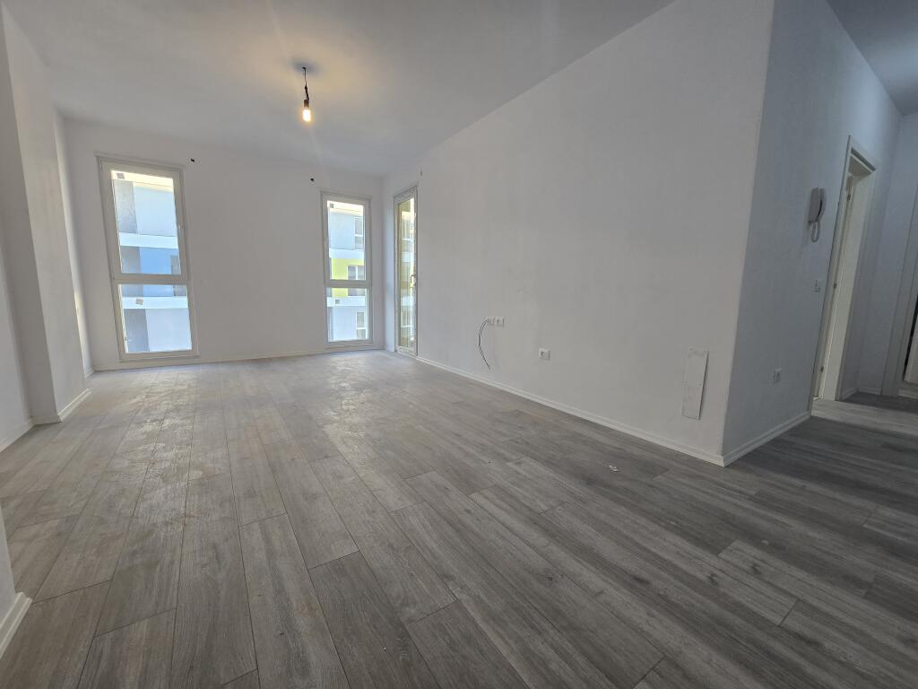 2+1 Apartment for Sale in the University Residential Complex