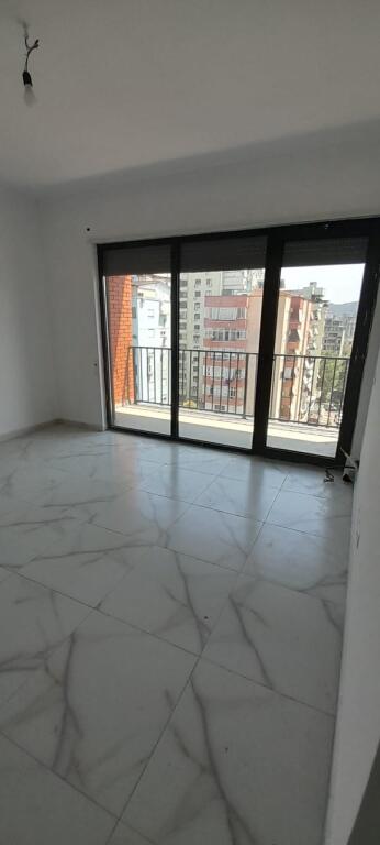 Office for rent in Myslym Shyr, in a luxury building (700 Euro negotiable)

